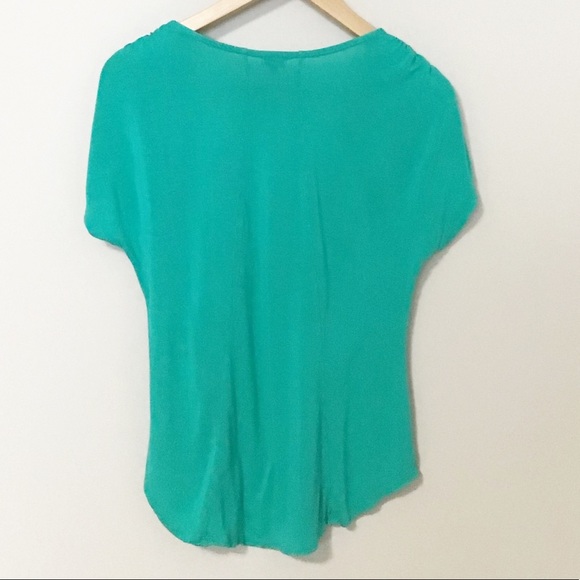 Talula Green Scoop Shirt Top - Picture 5 of 8
